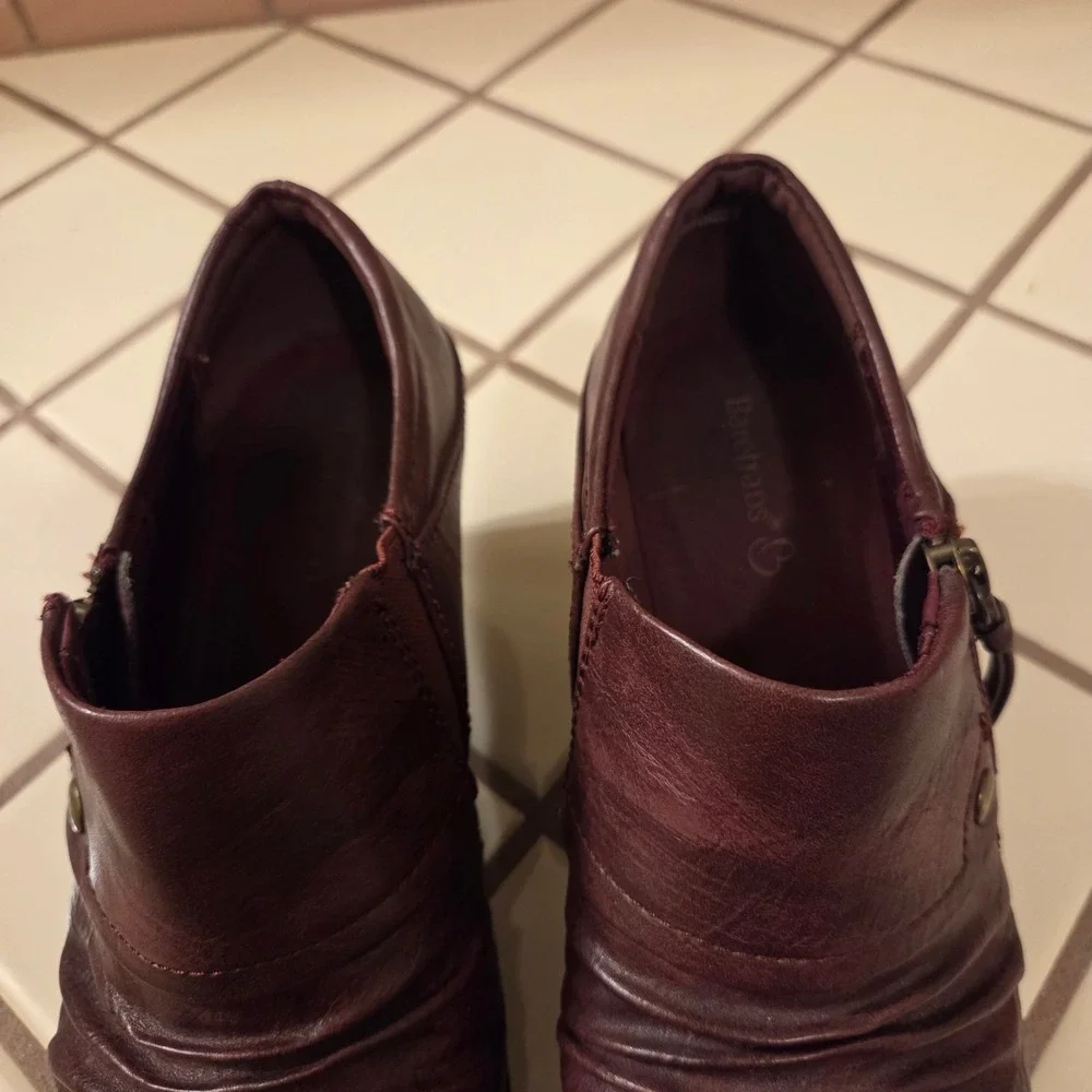 Baretraps Rafaella Womens 7.5 M Brown Ruched Ankle Booties Block Heel Shooties